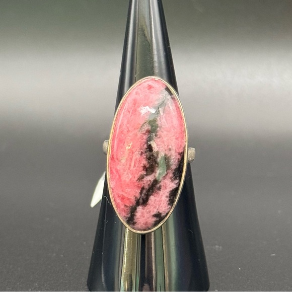 Large Rhodonite Ring - Picture 8 of 15